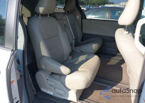 2018 Toyota Sienna Xle 8 Passenger from USA, damaged, VIN 5TDYZ3DC9JS956753